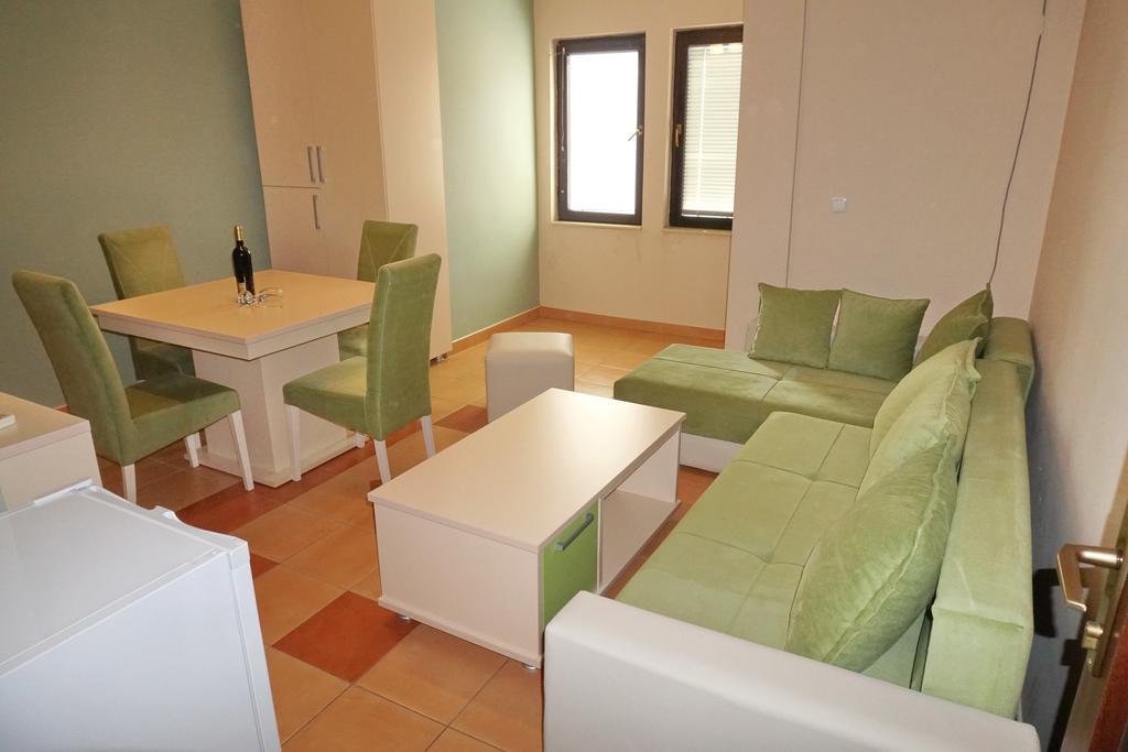 Apartments Ristak Ohrid Exterior photo