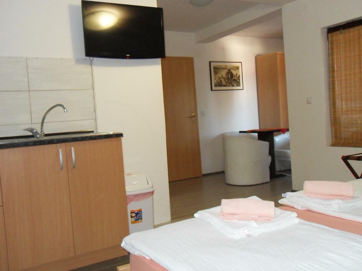 Apartments Ristak Ohrid Exterior photo